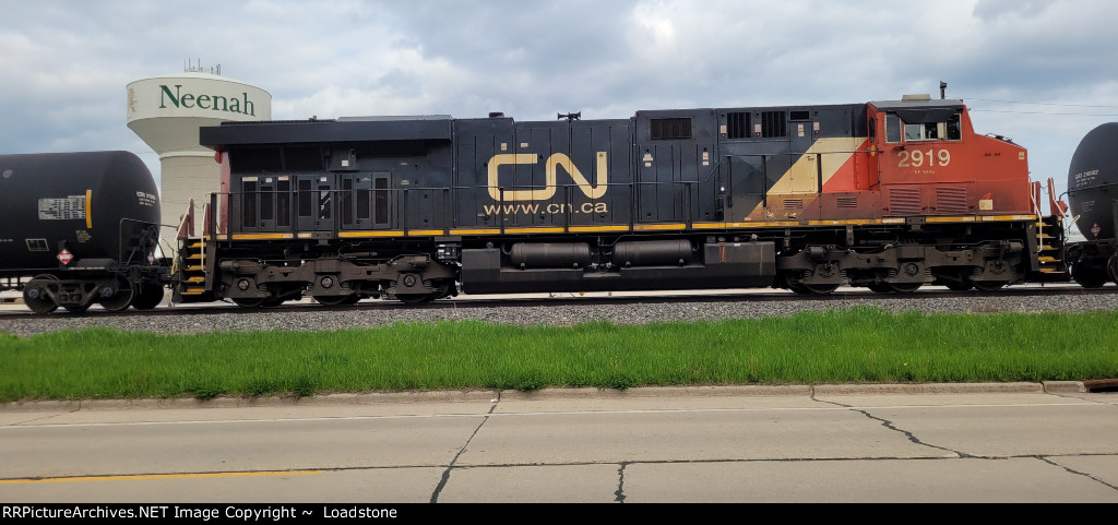 CN 2919